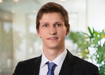 Dr. Florian Beham